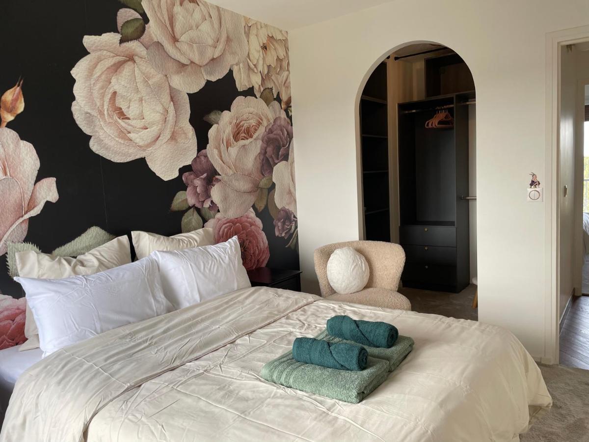 Rose Blossom Apartment In Paris Vanves Eksteriør bilde